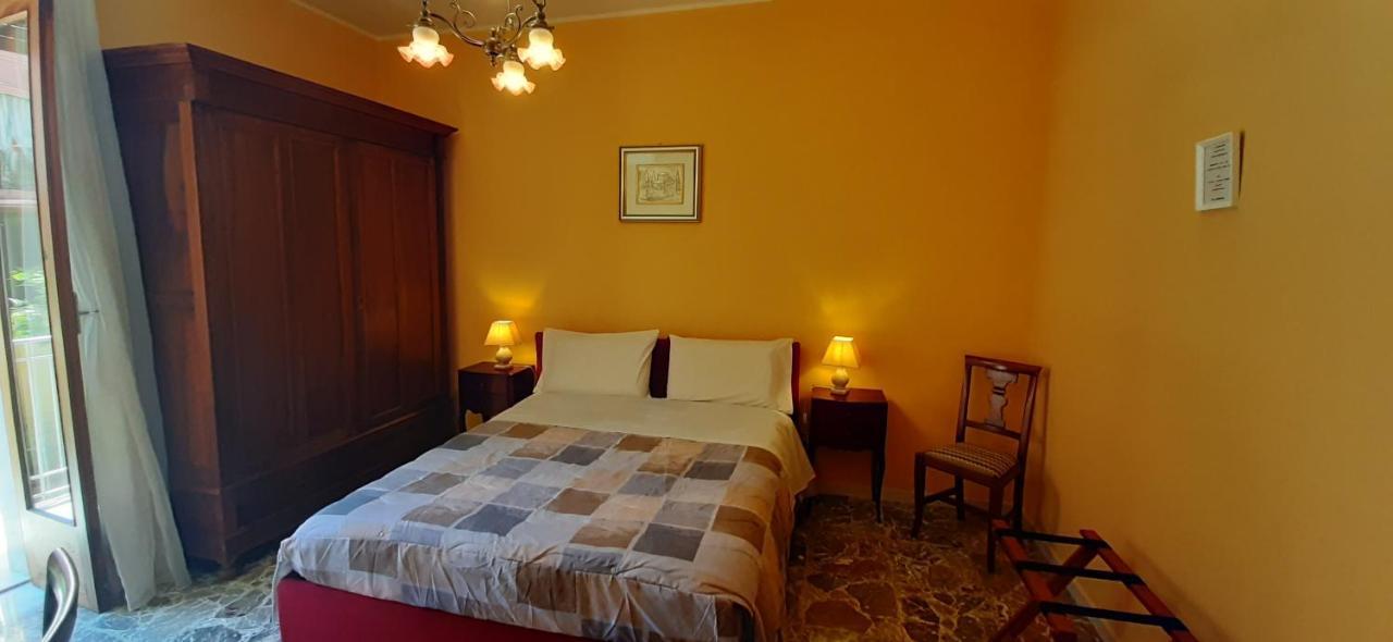 Bed and Breakfast La Riviera Milazzo Exterior foto