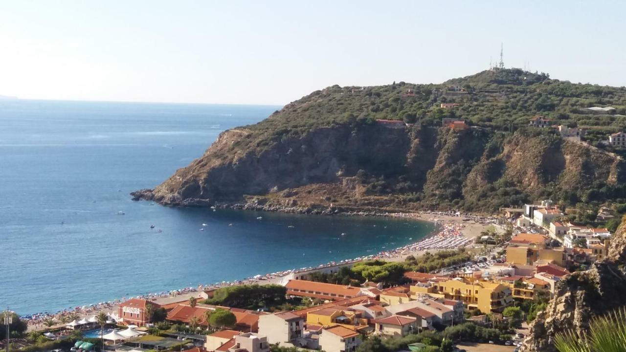 Bed and Breakfast La Riviera Milazzo Exterior foto