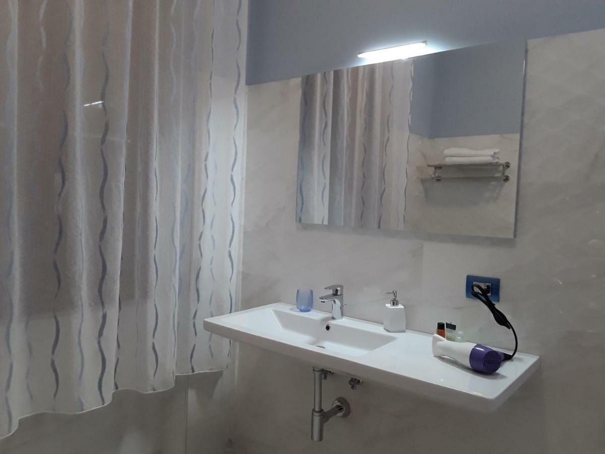 Bed and Breakfast La Riviera Milazzo Exterior foto