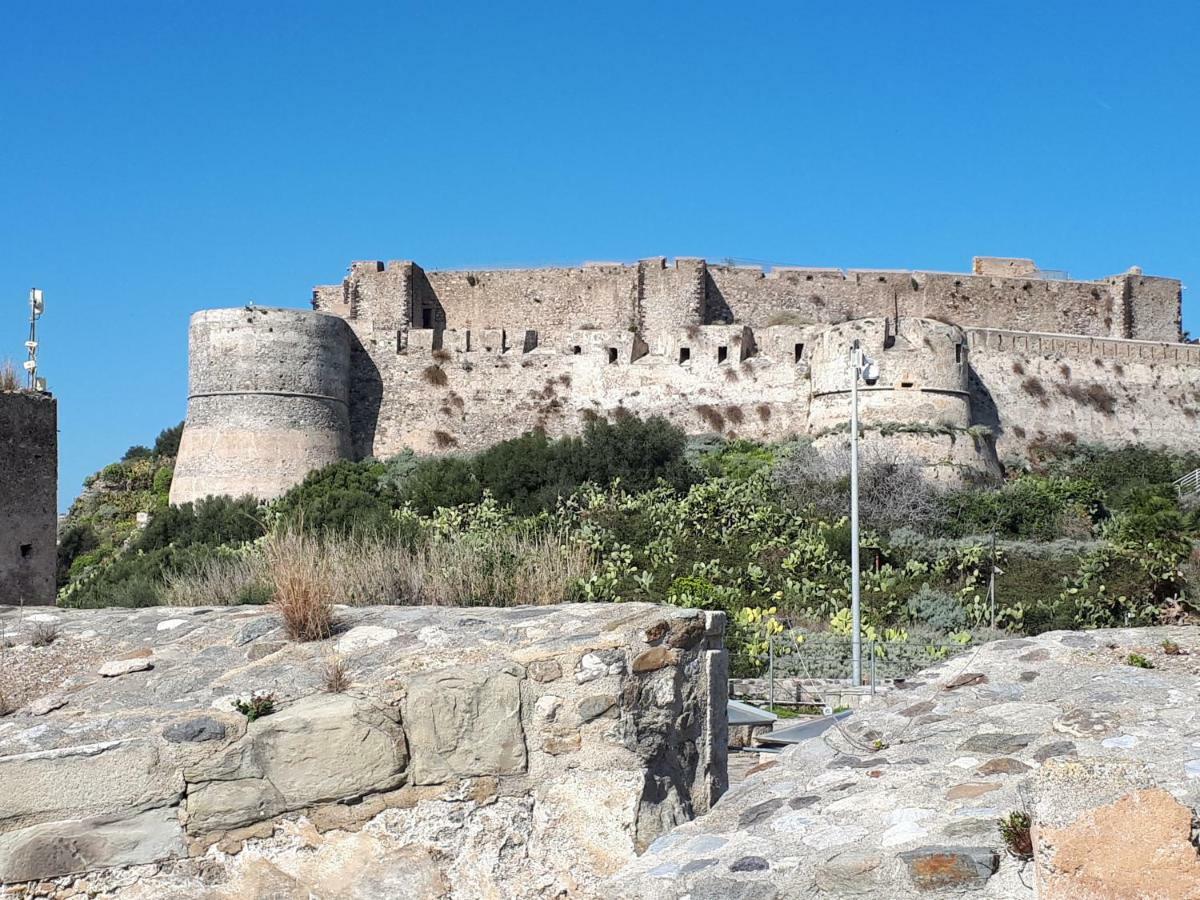 Bed and Breakfast La Riviera Milazzo Exterior foto