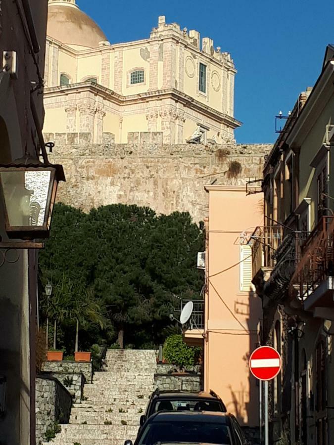 Bed and Breakfast La Riviera Milazzo Exterior foto